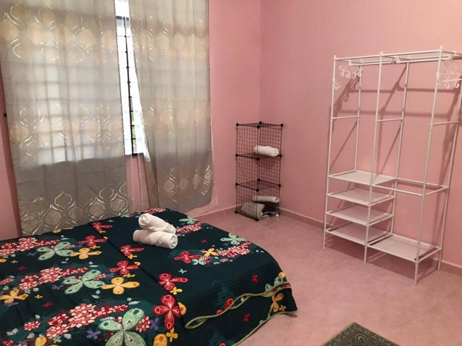 Homestay Che Mat Куала Теренгану Екстериор снимка